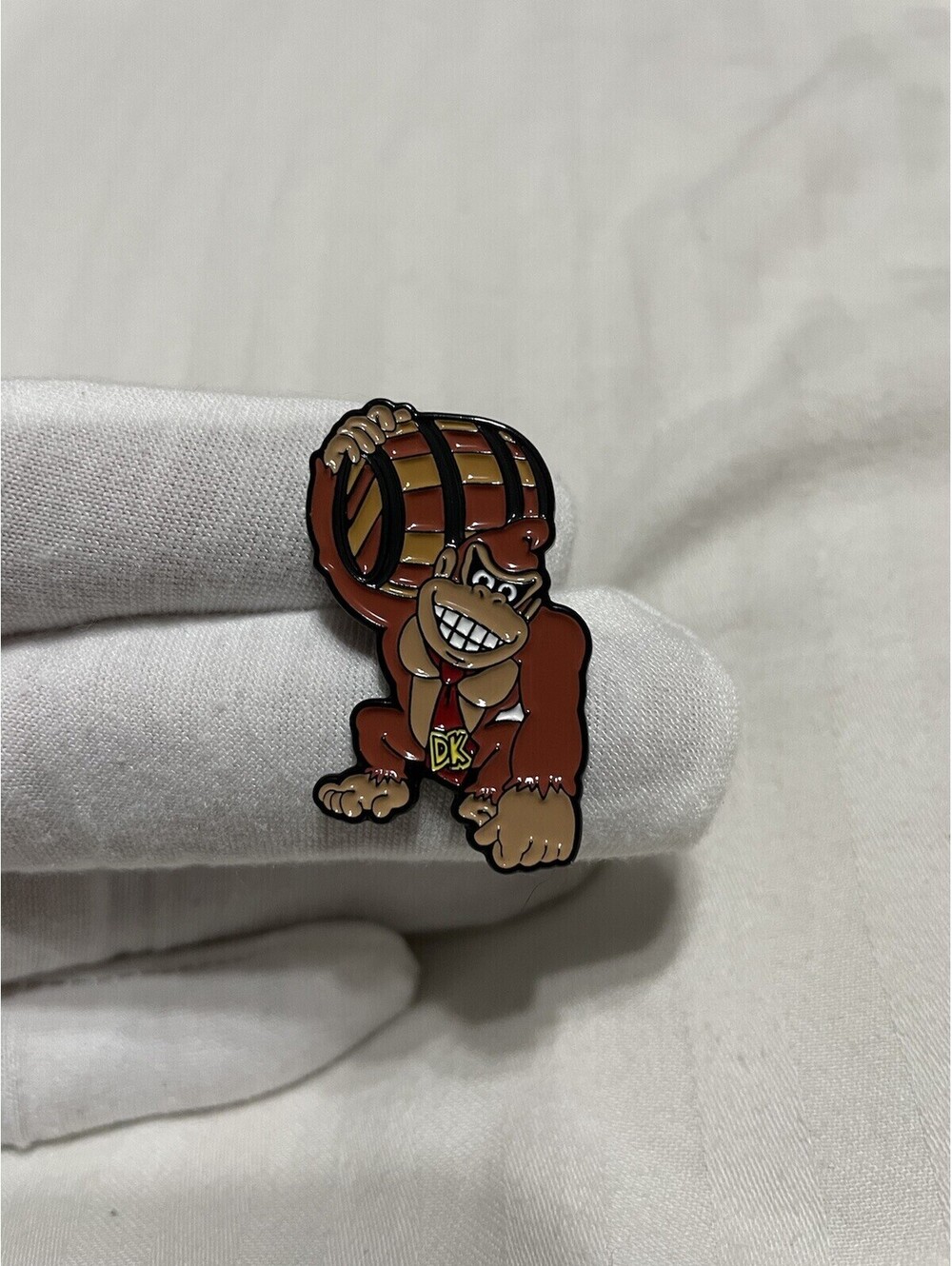 Donkey Kong enamel pin anime cute brooch Nintendo funny